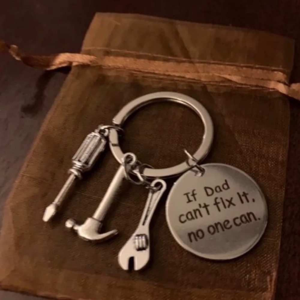 ✖️SOLD✖️Cute Keychain for Dad